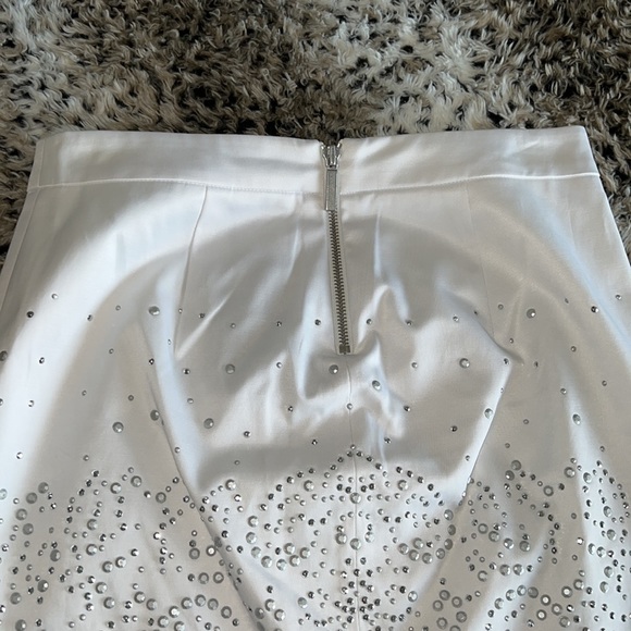 ARMANI EXCHANGE WHITE SPARKLE ✨ SKIRTS ✨ - Picture 5 of 8